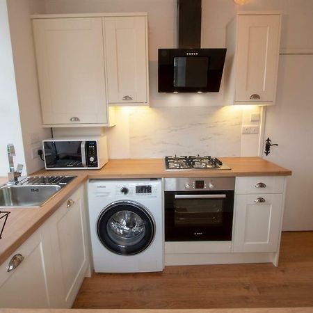 Cadell House Apt - Royal Mile 에든버러 외부 사진